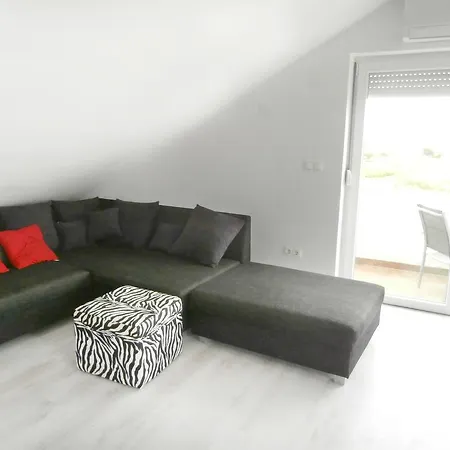 Apartmani Mulo Apartman *