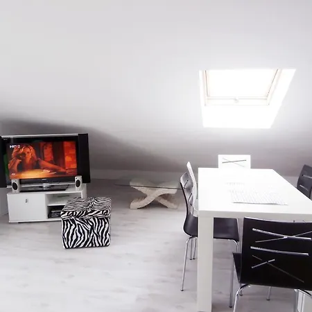 Apartmani Mulo * Vrsi
