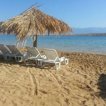 Apartmani Mulo * Vrsi